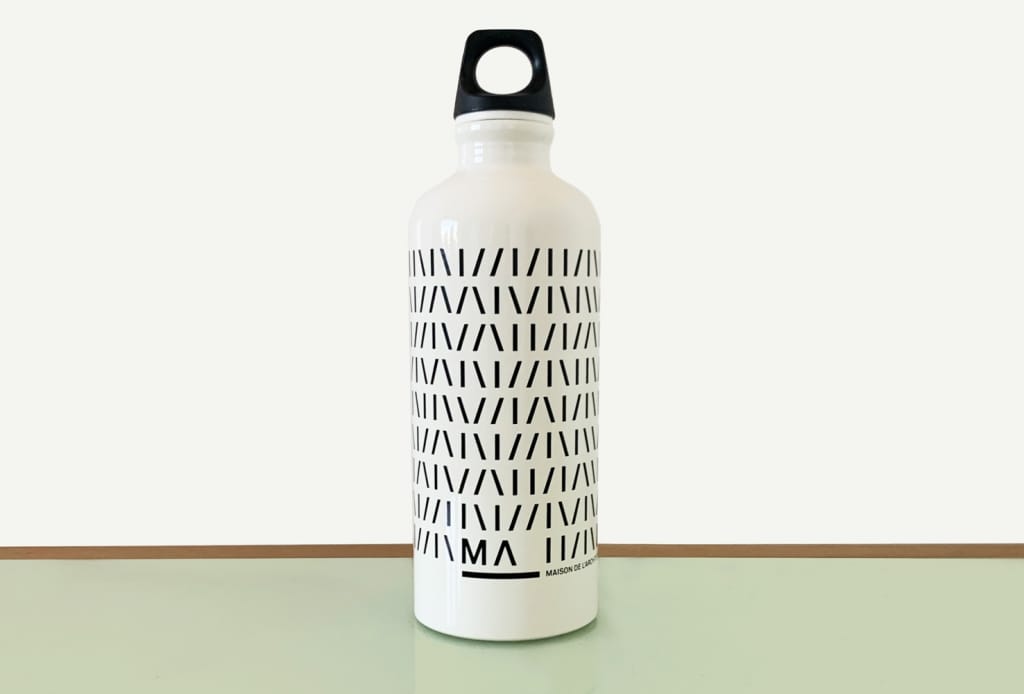 MAISON DE L'ARCHITECTURE Genève, water bottle, architecture